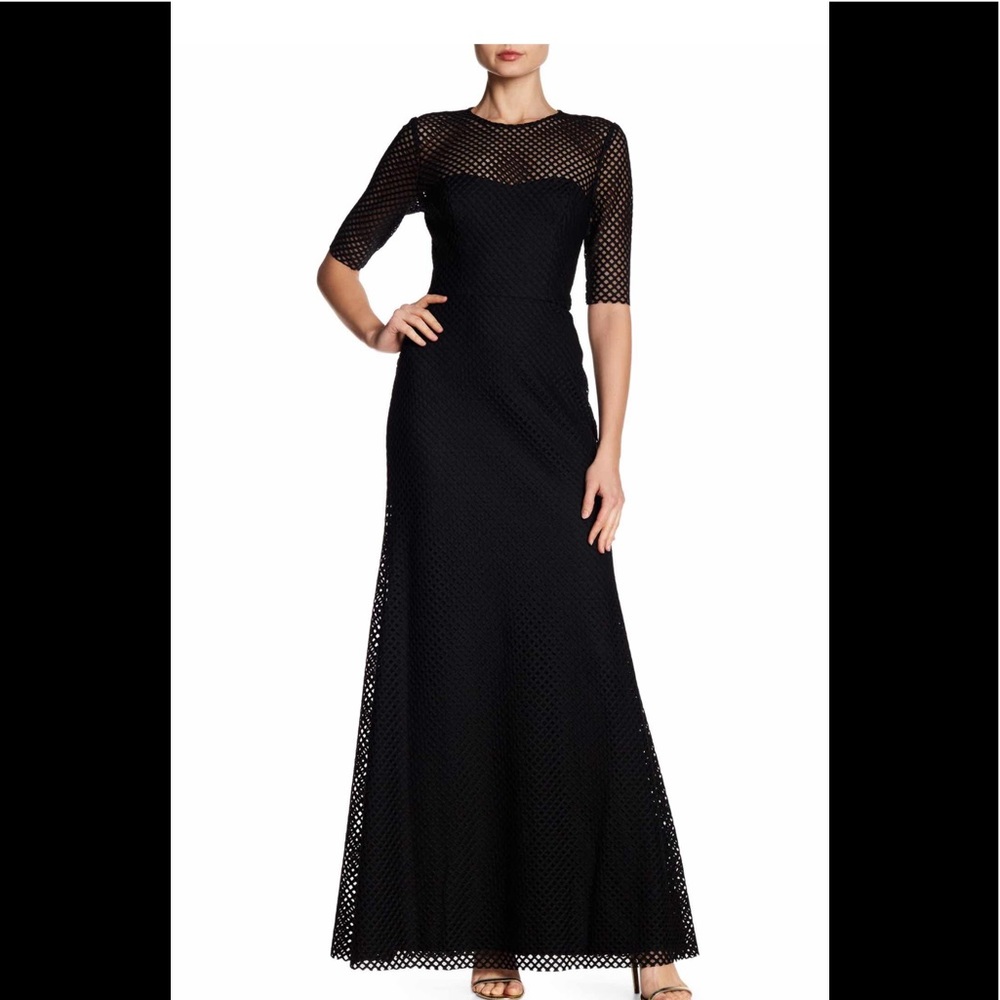 Vera Wang Women's Elbow Sleeve Graphic Lace W/ Ill